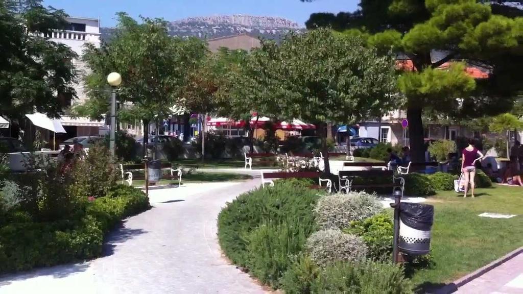 Mate Apartments Kastela Exterior photo
